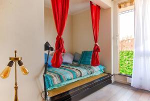 Studio with Balcony
