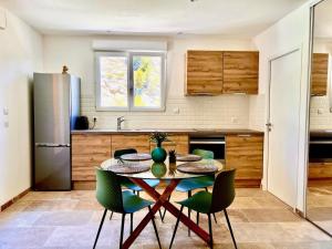 Studio with Garden - Pauseto West 4 - 2 min from Beach