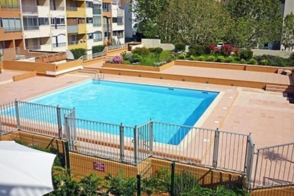 Appartement Studio with POOL close to the BEACH 3 impasse de la Misaine Port Dauphin III 34300 Le Cap d\'Agde