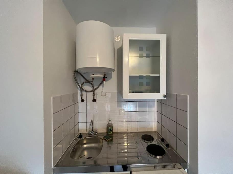 Studio with POOL close to the BEACH