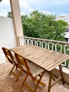Studio with Terrasse, 5min walking to the Croisette and Beach Cannes