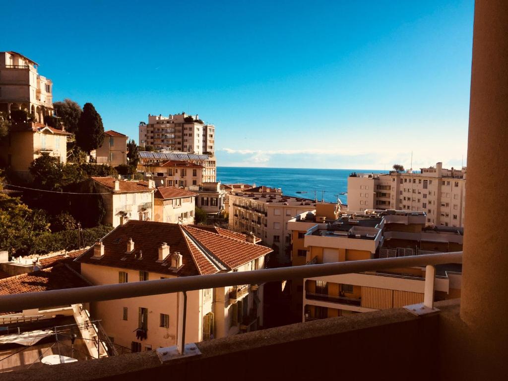 Studio with the sea view, balcony, Monaco, Riviera, Jardin's d'Elisa 8 Avenue de Verdun, 06240 Beausoleil