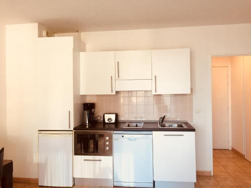Studio with the sea view, balcony, Monaco, Riviera, Jardin's d'Elisa