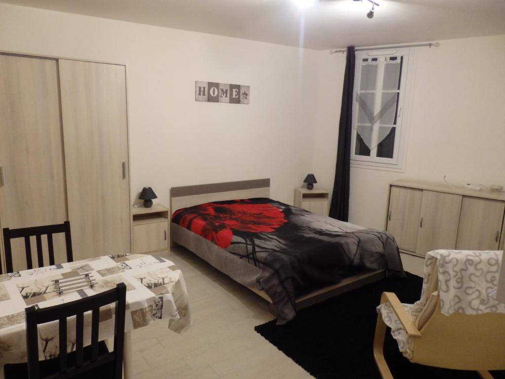 Appartement Studio ZEN 6 Rue Thiers 17300 Rochefort