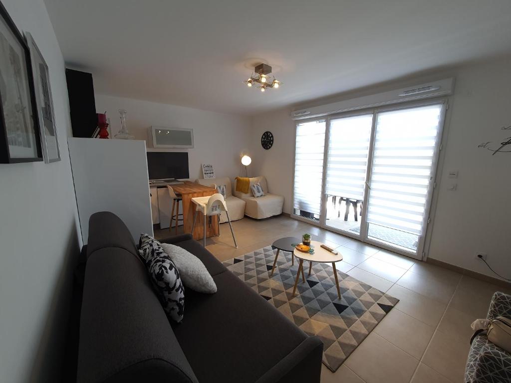 Stunning 1-Bed Apart in Villeneuve Loubet beach , 06270 Villeneuve-Loubet