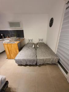 Stunning 1-Bed Apart in Villeneuve Loubet beach