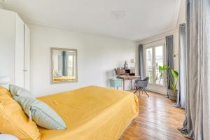 Stunning Apartement 2br + balcony + nice view