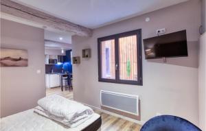 Stunning apartment in Albi with 1 Bedrooms and WiFi