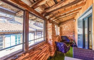 Stunning apartment in Albi with WiFi and 1 Bedrooms