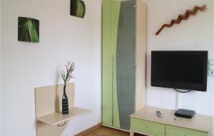 Stunning apartment in Brgerende with 1 Bedrooms and WiFi