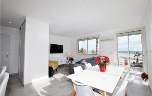 Stunning apartment in Cannet-En-Roussillon with WiFi and 2 Bedrooms