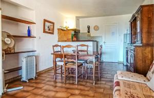 Stunning apartment in Coti Chiavari with WiFi and 1 Bedrooms