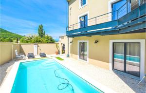 Stunning apartment in La Touche with Outdoor swimming pool, WiFi and 3 Bedrooms