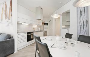 Stunning apartment in Lbeck Travemnde with 3 Bedrooms, Sauna and WiFi