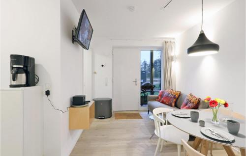 Stunning apartment in Lembruch-Dmmer See with 2 Bedrooms, WiFi and Indoor swimming pool