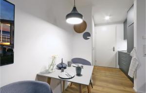 Stunning apartment in Lembruch-Dmmer See with WiFi and Indoor swimming pool