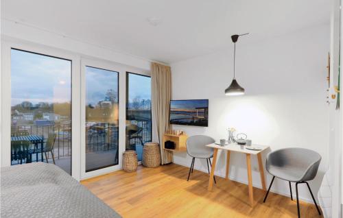 Stunning apartment in Lembruch-Dmmer See with WiFi and Indoor swimming pool