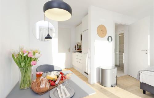 Stunning apartment in Lembruch-Dmmer See with WiFi