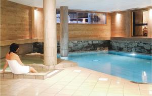Stunning apartment in Les Gets with Internet, Indoor swimming pool and Heated swimming pool