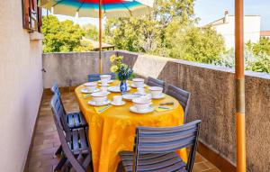 Stunning apartment in Linguizetta with 2 Bedrooms and WiFi