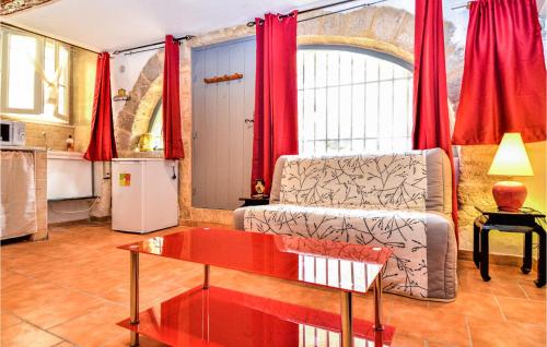Stunning apartment in Remoulins with WiFi