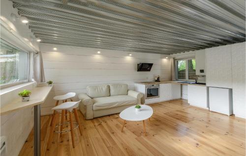 Stunning apartment in Rognes with WiFi and 1 Bedrooms