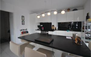 Stunning apartment in Roquebrune-Argens with 2 Bedrooms, WiFi and Outdoor swimming pool