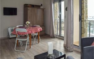 Stunning apartment in Saint Cast Le Guildo with