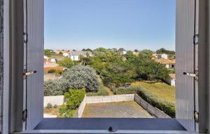 Stunning apartment in Saint Hilaire de Riez with 1 Bedrooms
