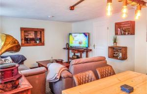 Stunning apartment in Sankt Andreasberg with WiFi and 2 Bedrooms