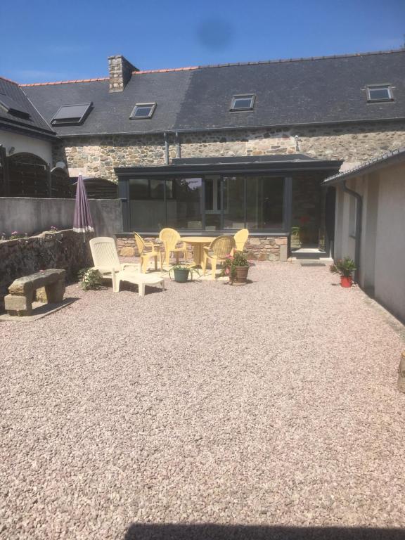 Stunning apartment in St, Crpin-et-Carlucet with 2 Bedrooms, WiFi and Outdoor swimming pool 24590 Saint-Crépin-et-Carlucet