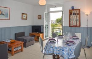 Stunning apartment in Trebeurden with WiFi and 1 Bedrooms