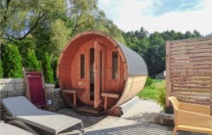 Stunning apartment in Viechtach with Sauna, 1 Bedrooms and Indoor swimming pool