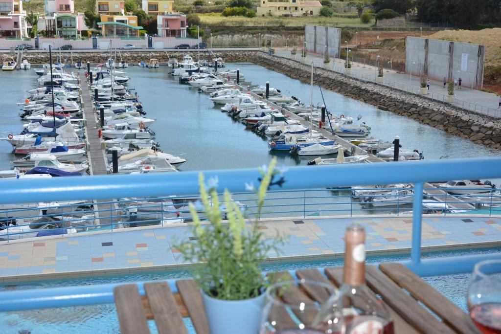 Stunning Apartment with Marina Views Alameda da Orada Apartamento 2C lote 1B, 8200-371 Albufeira