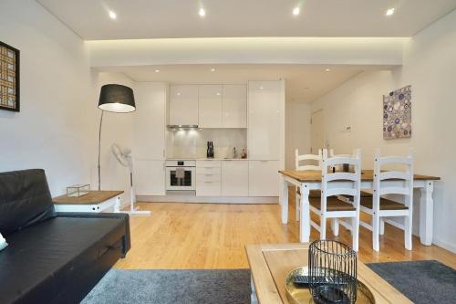 Stunning Graça Riverview Flat