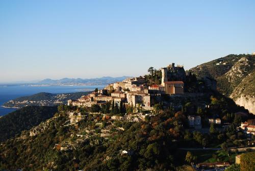 Stunning Penthouse with panoramic views of Eze Village and the French Riviera