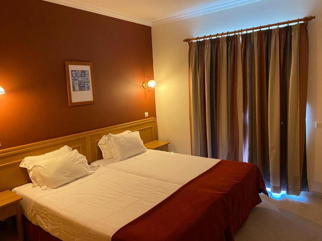 Stunning SeaView 1 Bedroom Self Catering Apartment 51 Rua do Malpique, 8200-053 Albufeira