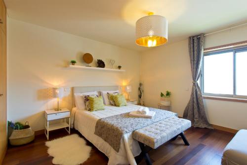 Stunning Sunny Flat - Beach Front