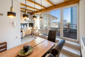 Stylisches Penthouse zentral Balkon 75m2 NFLX