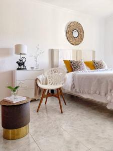 Stylish 3 Bedroom Apartment close to the Beach