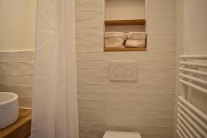Stylish and Modern Apartment in Le Marais