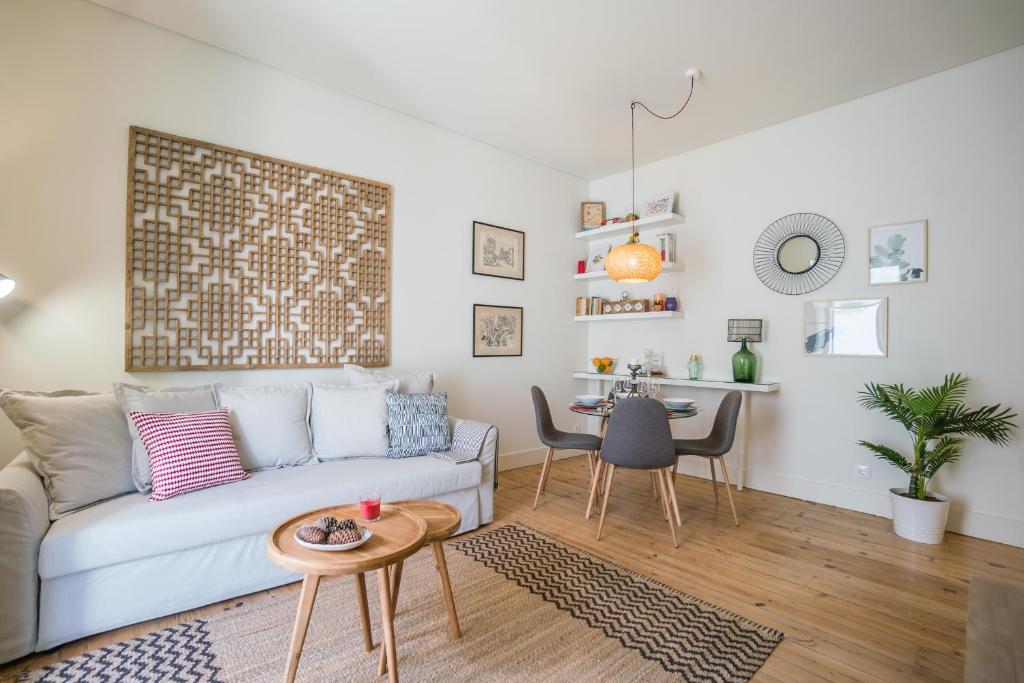 Stylish Apartment near Av. Liberdade 11 Rua Esperança do Cardal 1ºD, 1150-147 Lisbonne