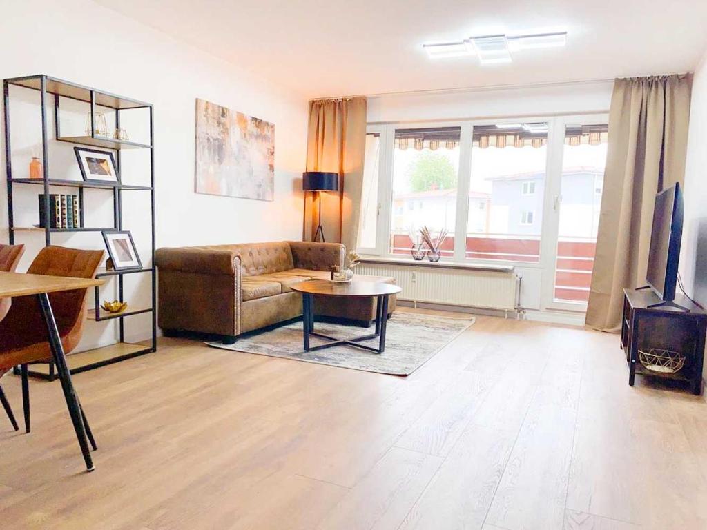 Stylish Apartment with Balcony 18 Hohenstaufenstraße, 73033 Göppingen