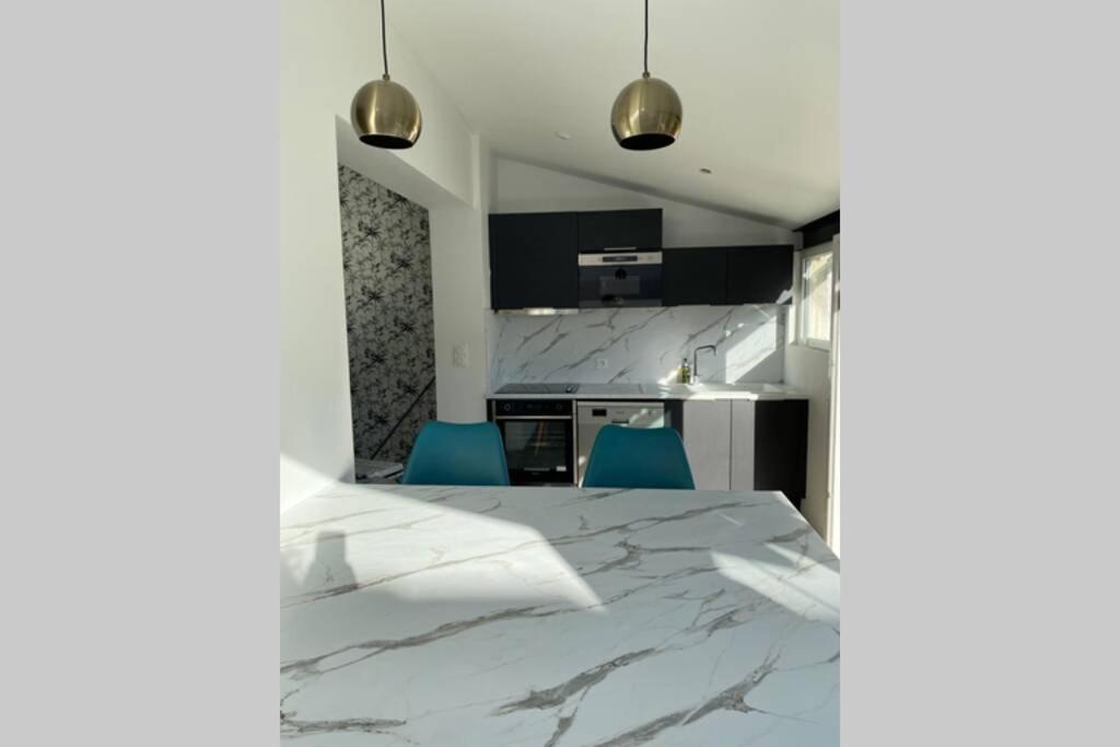 Stylish modern apartment for 4 by Avoriaz Chalets 74110 Avoriaz