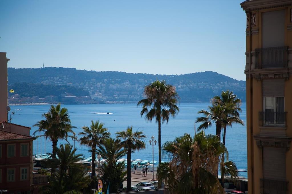 Stylish Studio in only 50 meters from beach ! 126 Avenue de la Californie, 06200 Nice