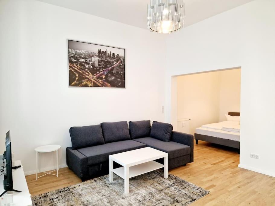 Appartement Stylish studio in the center of Berlin 41 11 Oranienburger Straße 10178 Berlin