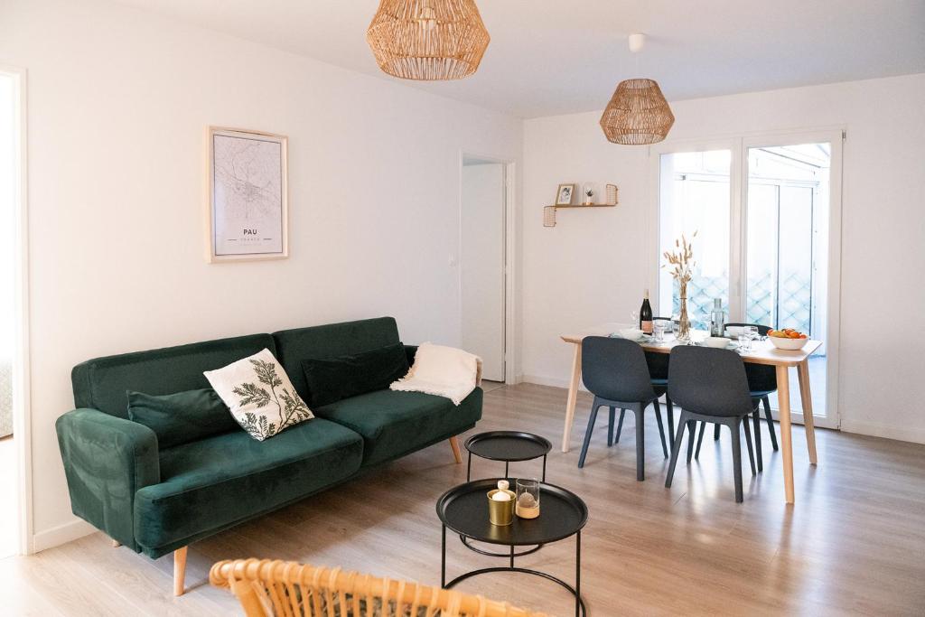 Appartement Stylish Sunset : T3 avec véranda au coeur de Pau 4 Rue de Namur 64000 Pau