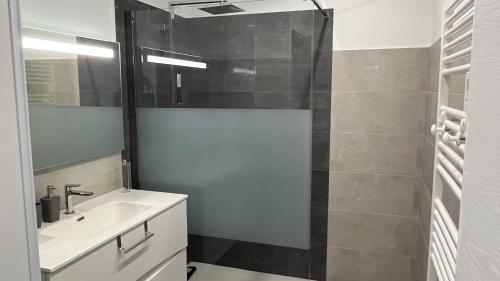 SUBERBE T3 NEUF STANDING +TERRASSE 25M2