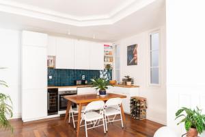 Sublime 43m idéal pour un couple à Paris !