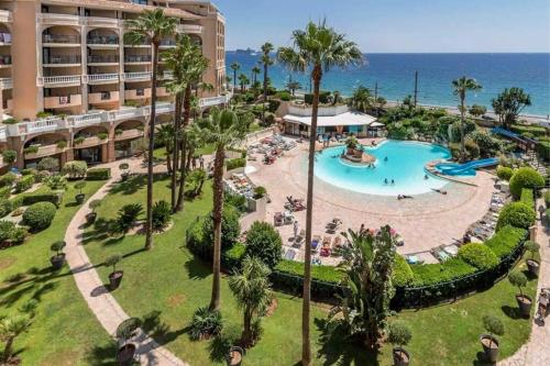 Suite 118 - Piscine - 50 Metres Plage - Terrasse - Clim - Wifi